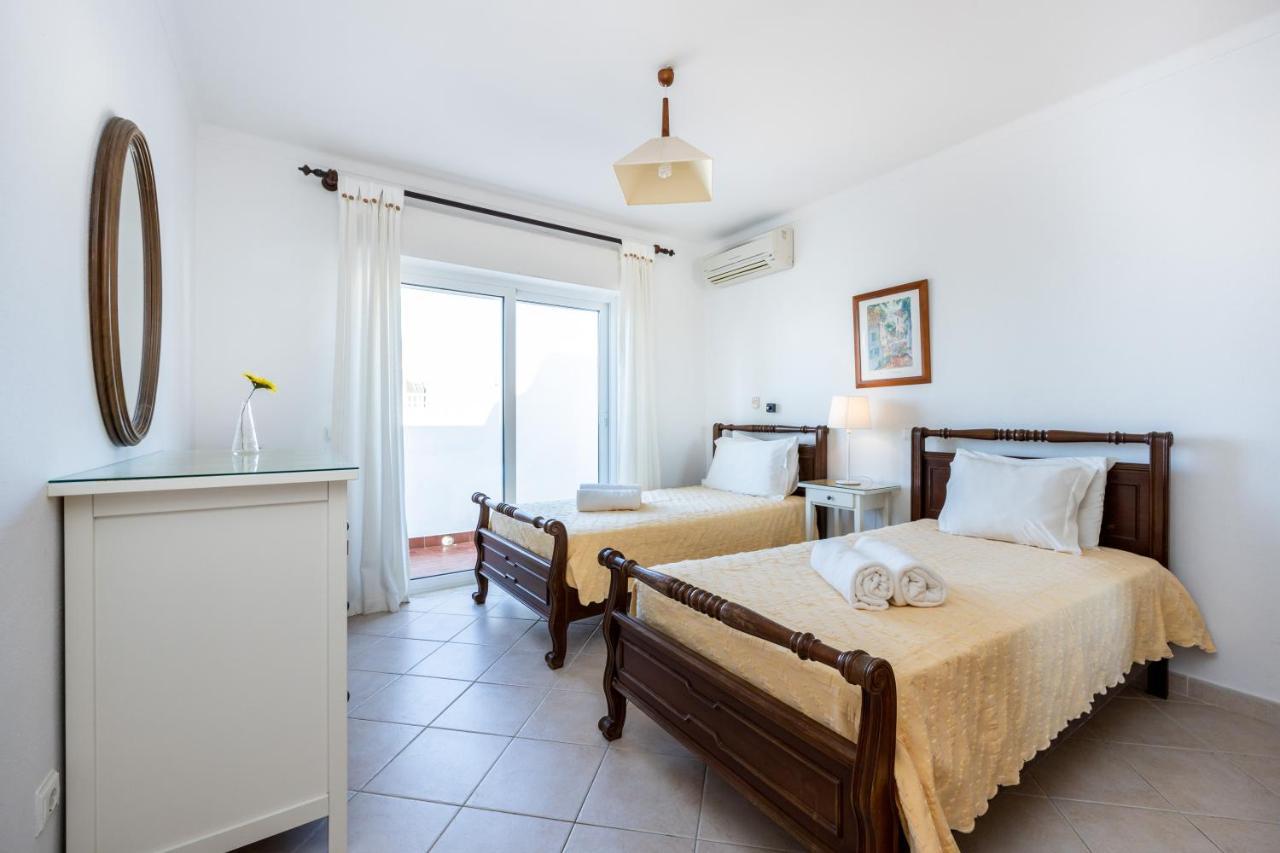 Villa Dos Netos *